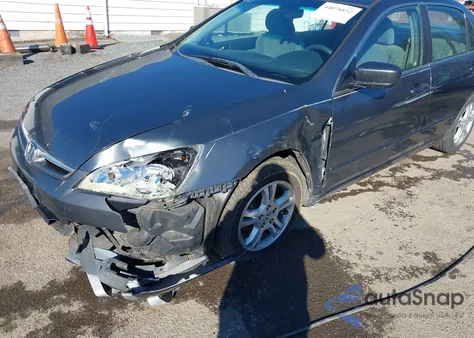 2007 Honda Accord 2.4 Se z USA, uszkodzony, nr VIN 1HGCM56367A140673